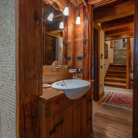 Lumiere - Scopri Il Lusso كورمايور