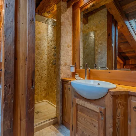 Lumiere - Scopri Il Lusso דירה